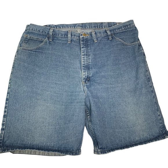 Wrangler Relaxed Fit Jean Shorts Mens Sz 44 Blue Denim Everyday Casual Work - Picture 9 of 10